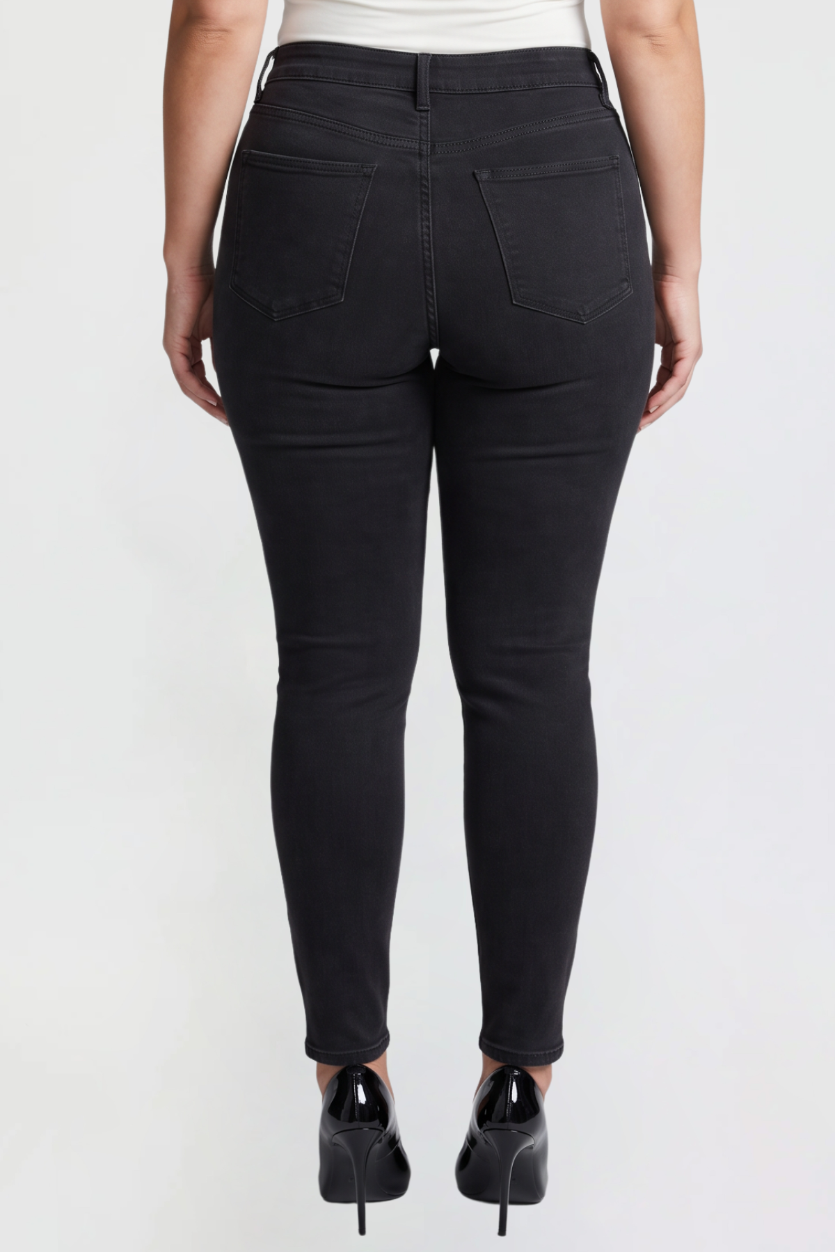 Syncere Skinny Pants