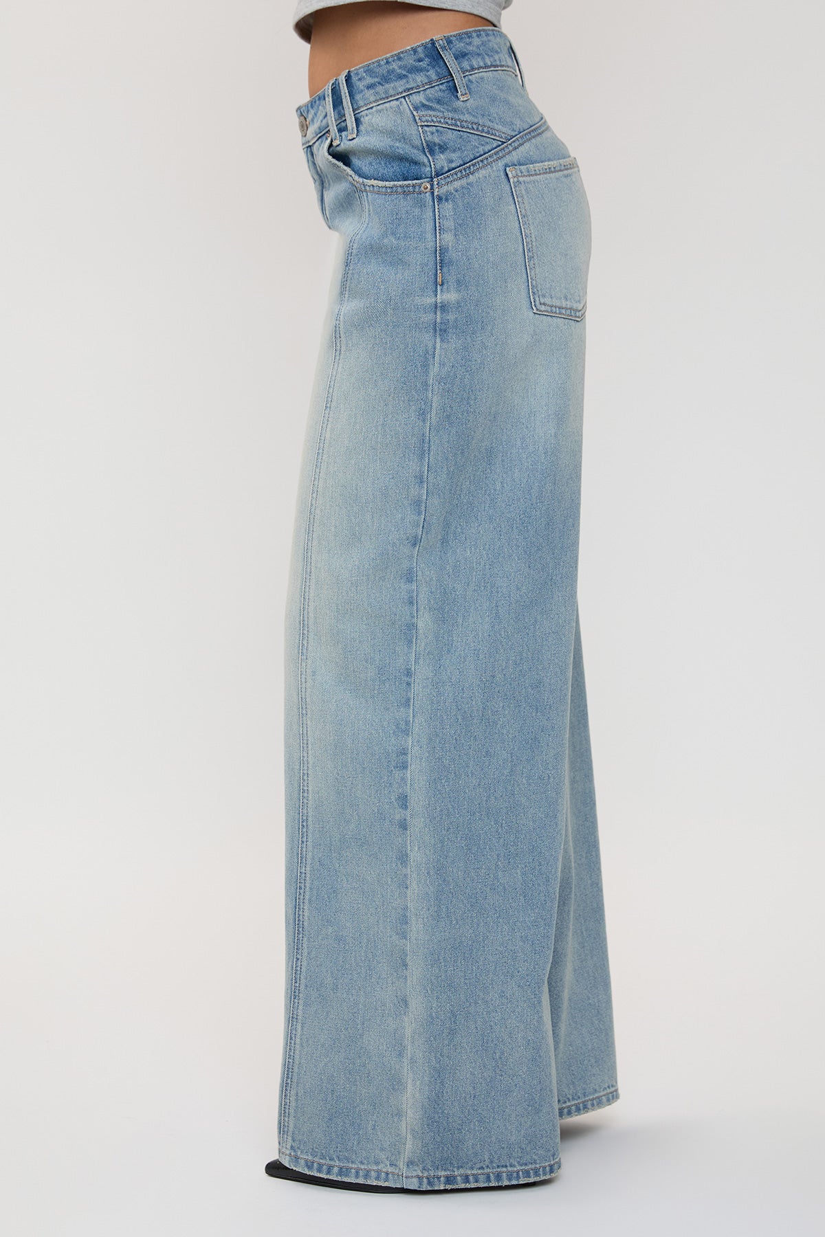 Renay Relaxed Extra Baggy Wide Leg Jeans