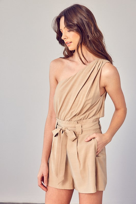 One Shoulder Waist Tie Romper