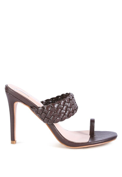 Jaydia Woven Strap Toe Ring Sandals