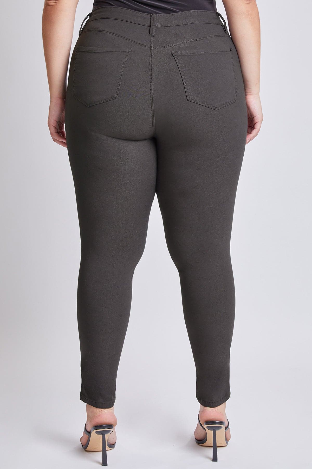 Syncere Skinny Pants