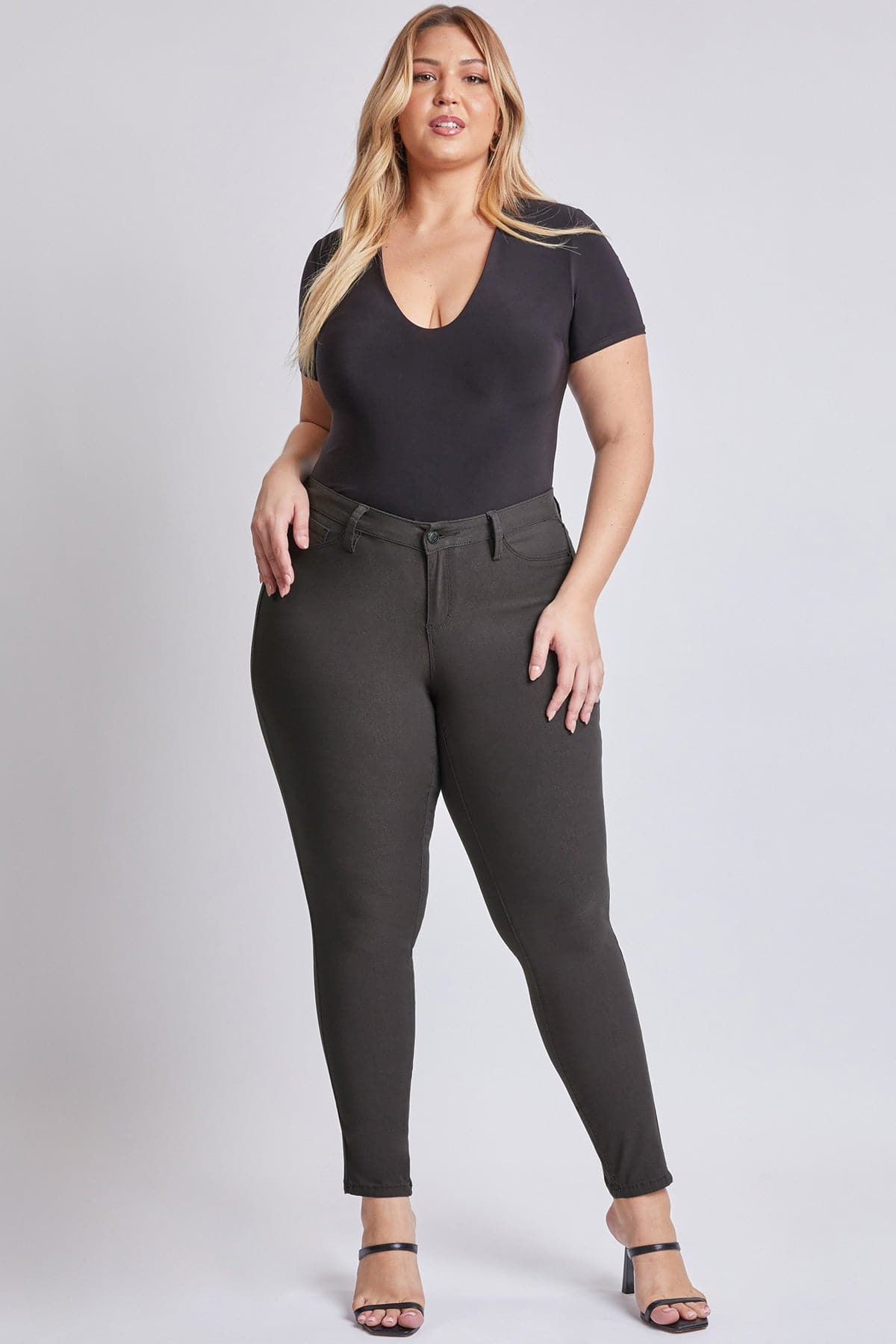 Syncere Skinny Pants