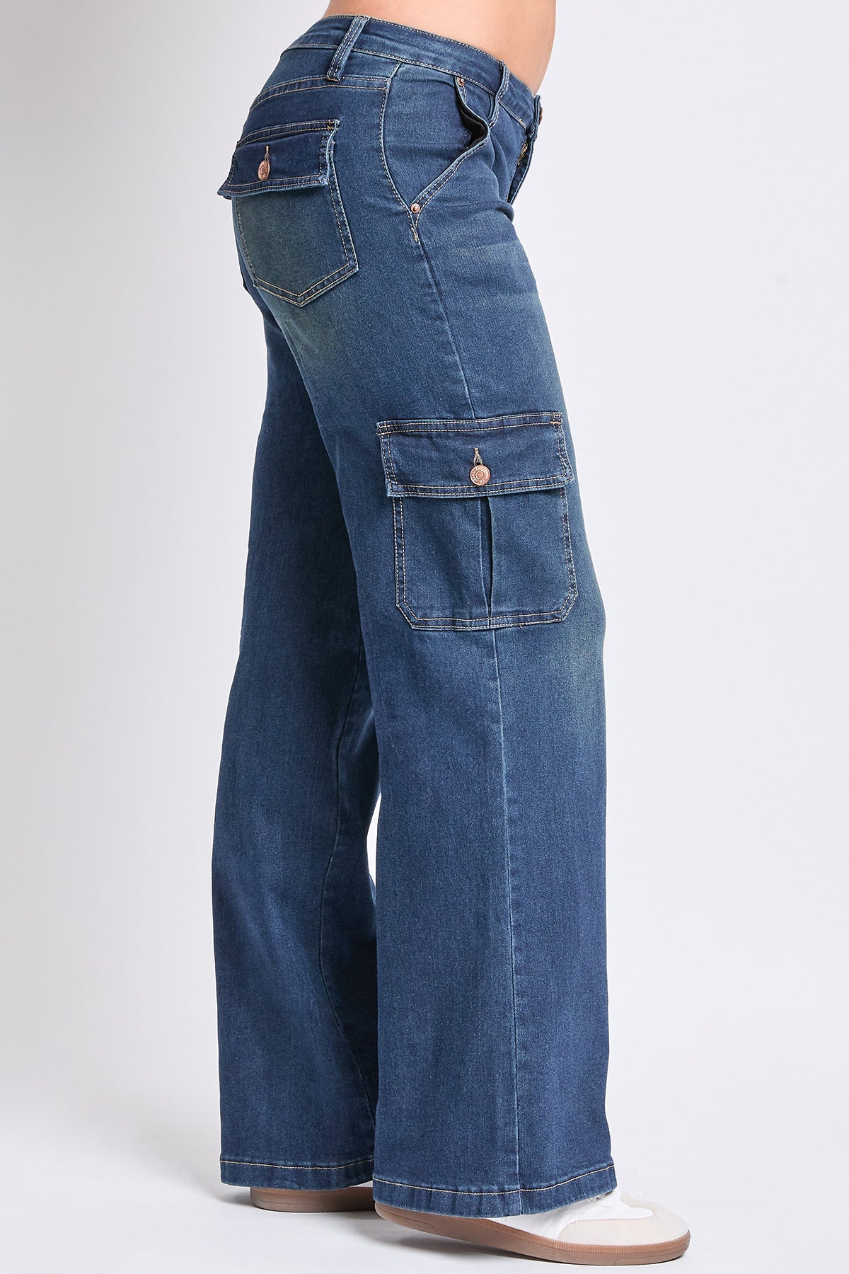 Skilo Straight Cargo Jeans