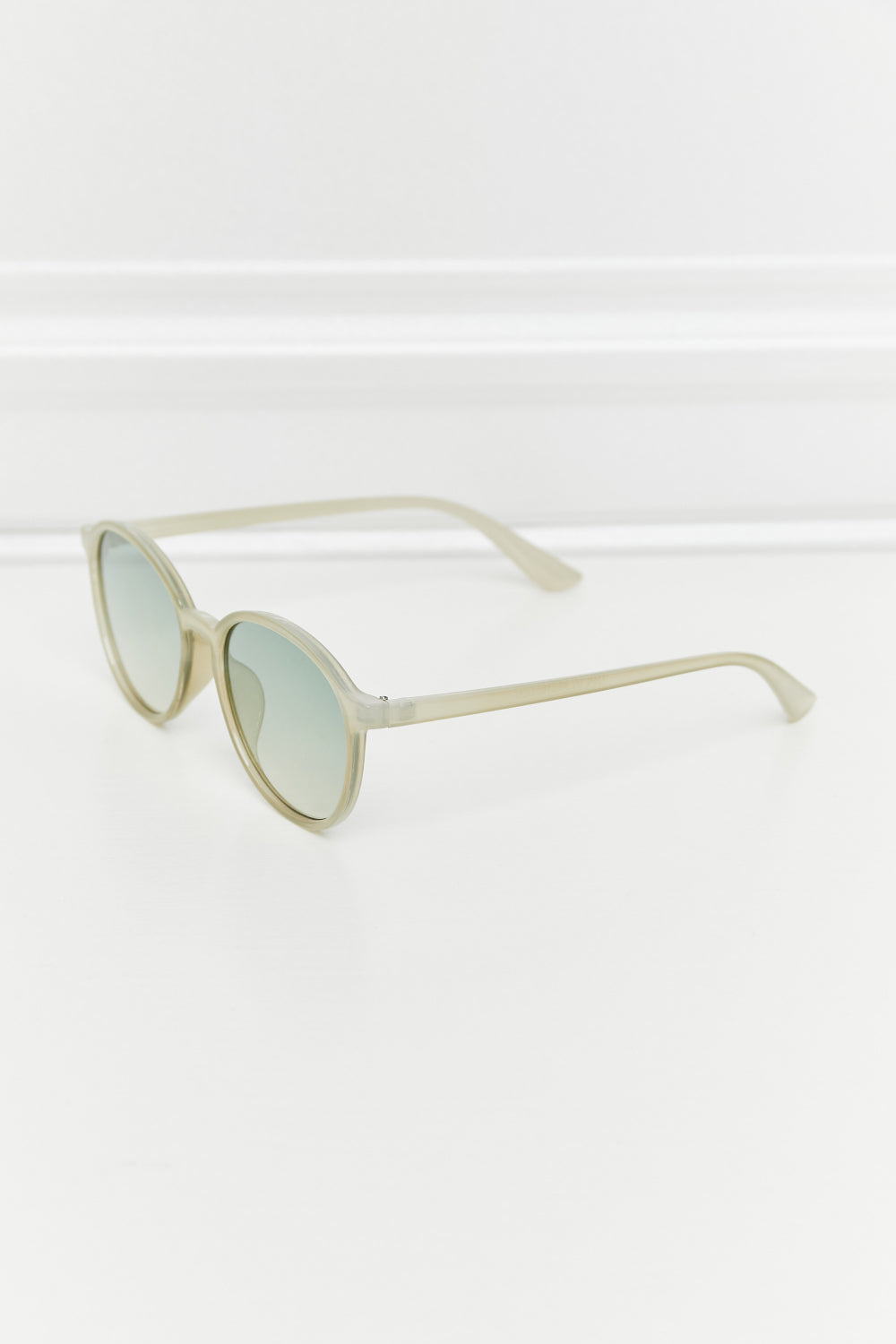 Lea Leah Sunglasses