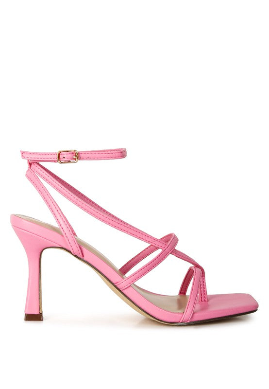 Squared Toe Strappy Sandals