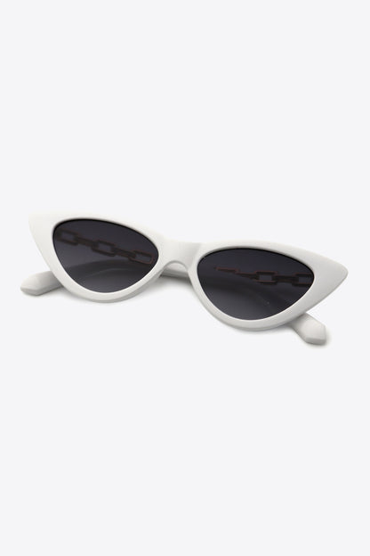 Janyne Chain Detail Cat-Eye Sunglasses