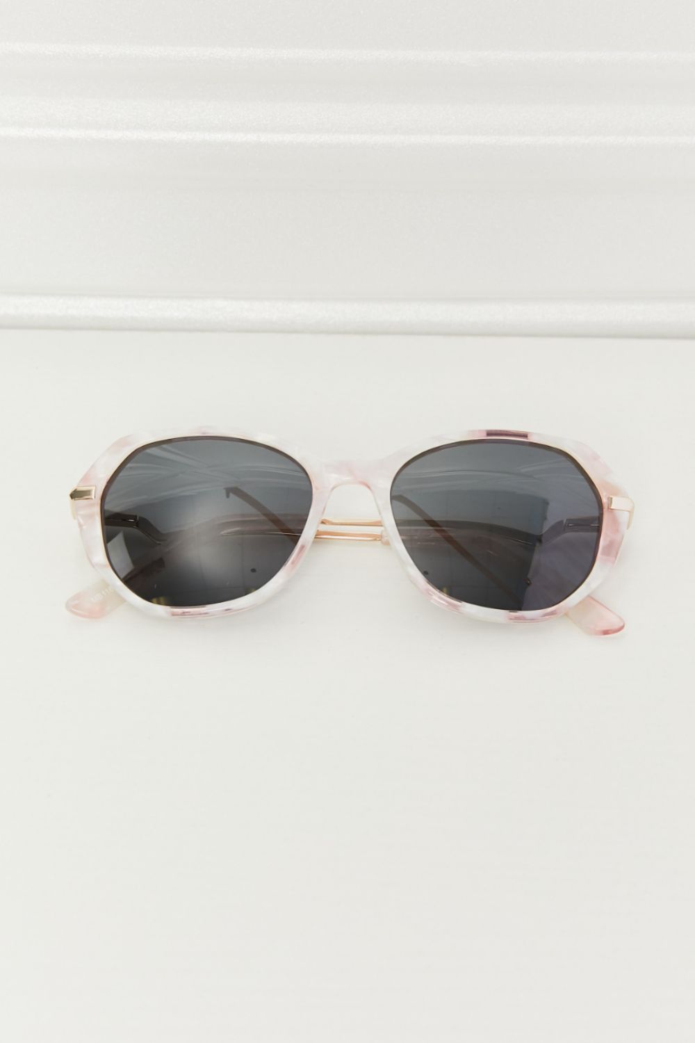 Jordynn Alora Sunglasses