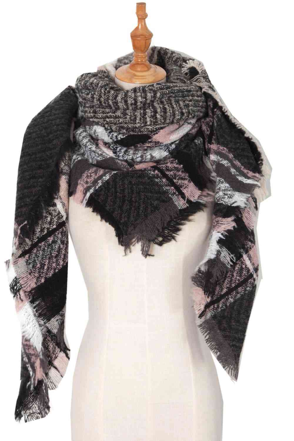 Hollie Plaid Raw Hem Polyester Scarf