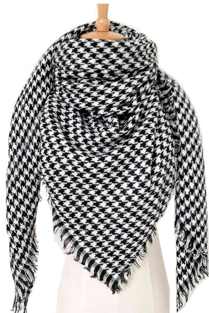 Plaid Patterned Scarf