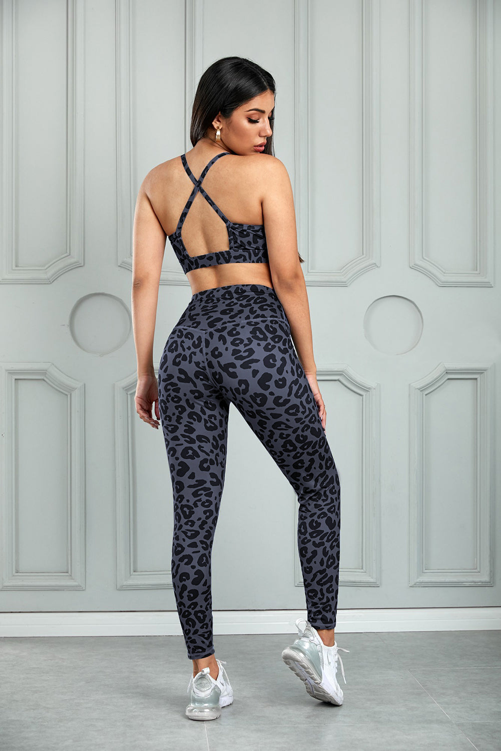 Leopard Cutout Sports Leggings Set